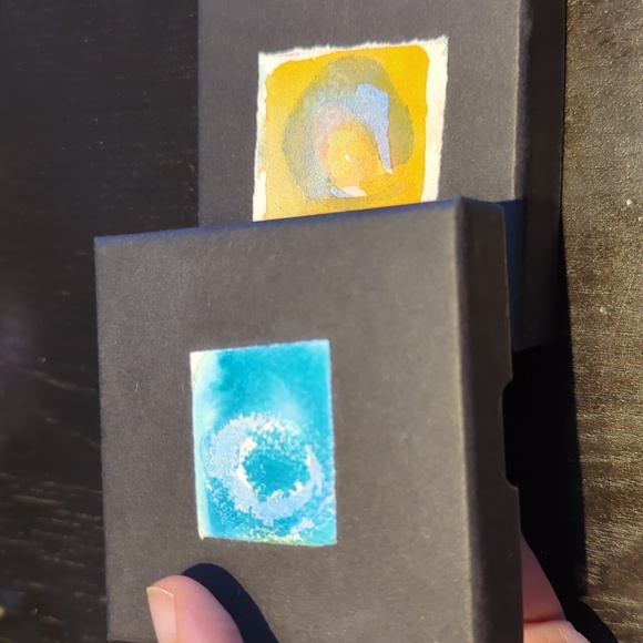 Pretty, dainty rose quartz & natural pearl earrings, 14k rolled gold, in giftbox - Picture 6 of 6